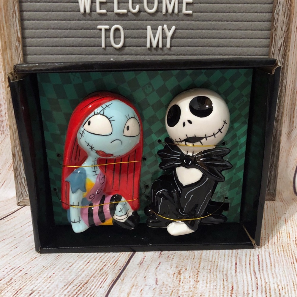 The Nightmare Before Christmas S&P Shakers NWT